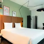 Ibis Centre Hotel