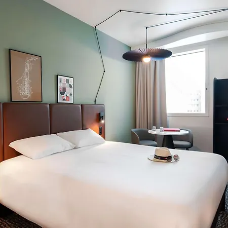 Ibis Centre Hotell