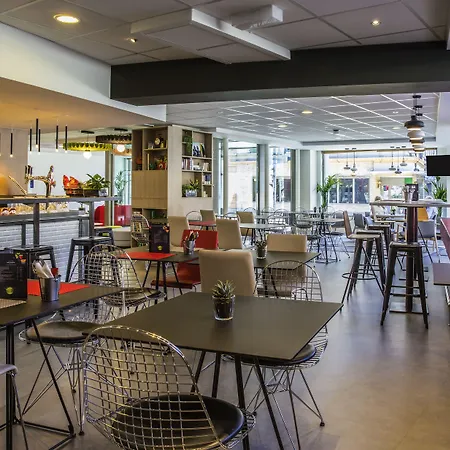 Ξενοδοχείο Ibis Centre 3*
