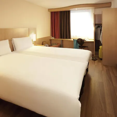 Hotell Ibis Centre 3*