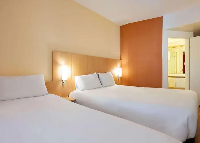 Ibis Centre Hotel Лозана