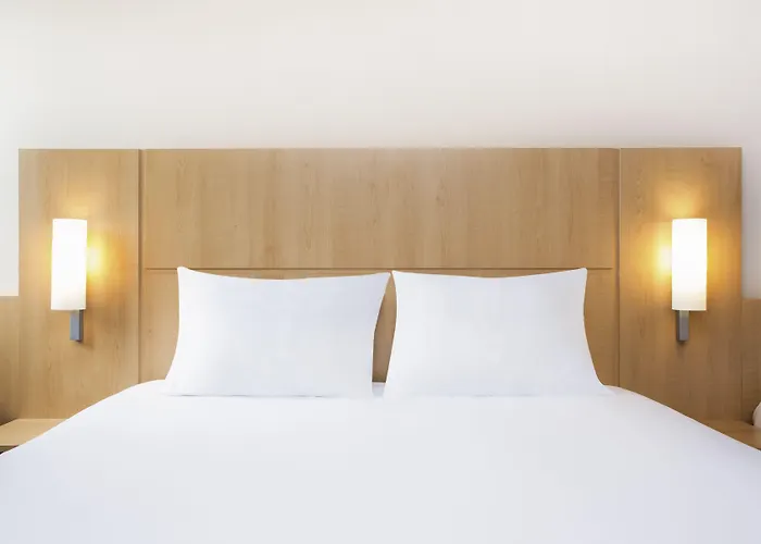 Ibis Centre Hotel Лозана