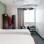 호텔 이비스 센터 3*