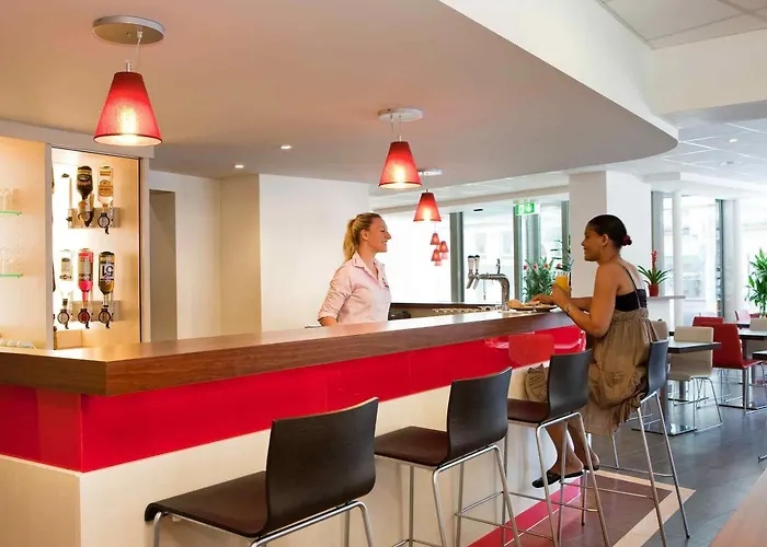 Ibis Centre 3* Лозанна